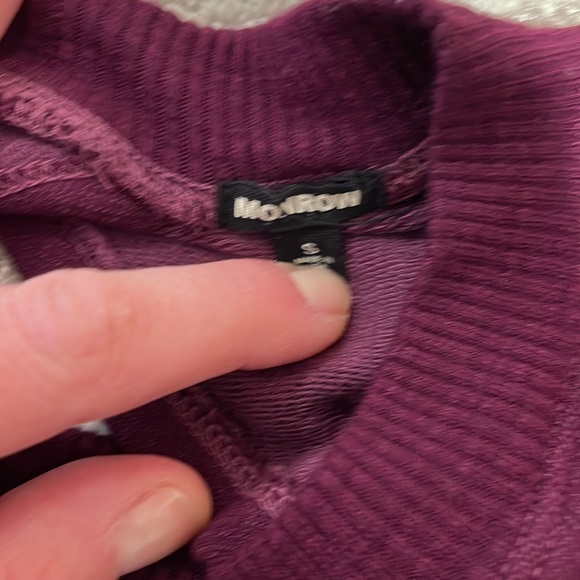 Monrow Purple super soft sweater/sweatshirt with open back (S) - Picture 3 of 5